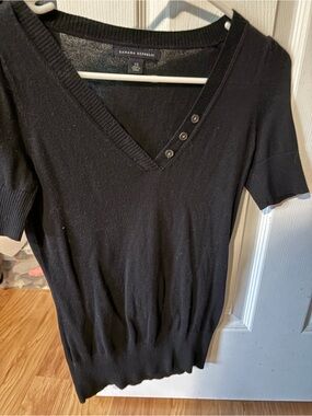 Banana Republic Black V-Neck Short Sleeve Sweater with Button Accent